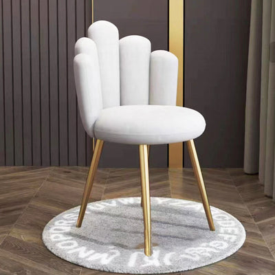 Silla de comedor sin brazos con respaldo de acero al carbono tapizada en franela de pétalos redondos nórdicos contemporáneos para comedor 