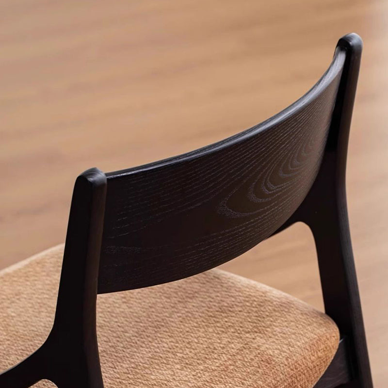 Silla de comedor sin brazos con respaldo tapizado en tela de ceniza retro contemporánea para el comedor 