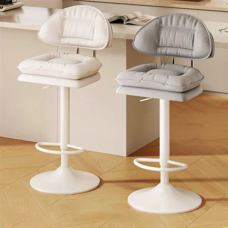 Tabouret de bar moderne minimaliste en acier avec dossier et accoudoirs, rembourré en cuir PU, coton et éponge, pour salle à manger 