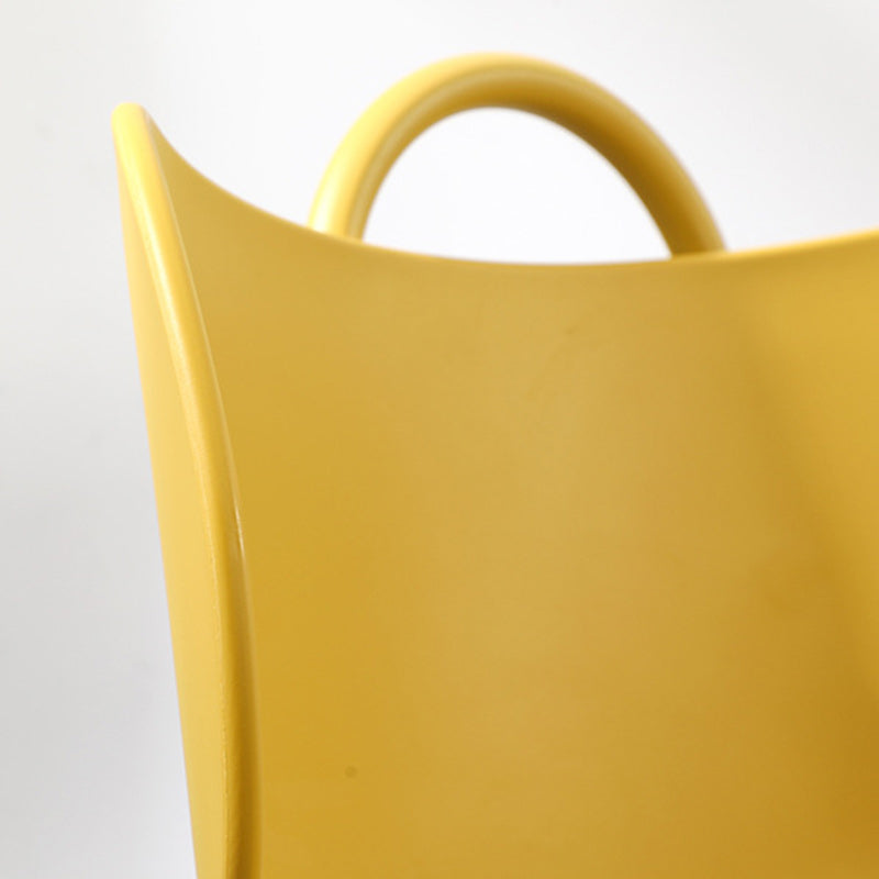 Chaise de café sans accoudoirs avec dossier en fer arc nordique contemporain pour salle à manger 