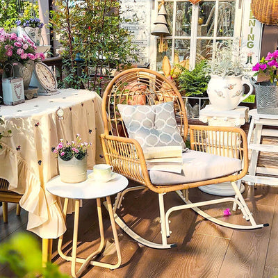Zeitgenössischer Boho-Stoff Stahllegierung PE Rattan Webstuhl Schaukelstuhl Rückenlehne Armlehne für Wohnzimmer 
