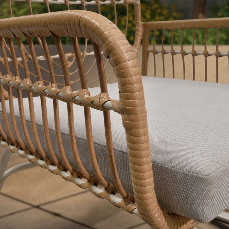 Zeitgenössischer Boho-Stoff Stahllegierung PE Rattan Webstuhl Schaukelstuhl Rückenlehne Armlehne für Wohnzimmer 
