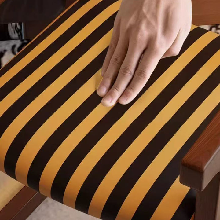 Traditioneller französischer quadratischer Esszimmerstuhl aus Stoff mit Polsterung, Kautschukholz und Sperrholz, mit Rückenlehne und Armlehne, für das Esszimmer 