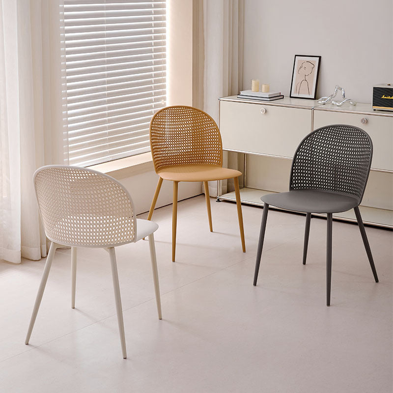 Moderner minimalistischer Bogen PP Webeisen Esszimmerstuhl Rückenlehne ohne Armlehnen für Esszimmer 