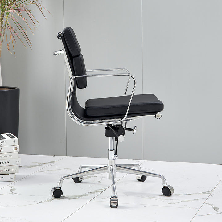 Moderner minimalistischer drehbarer Schreibtischstuhl aus PU-Leder und Aluminiumlegierung in Rechteckform mit Rückenlehne und Armlehnen für das Arbeitszimmer 