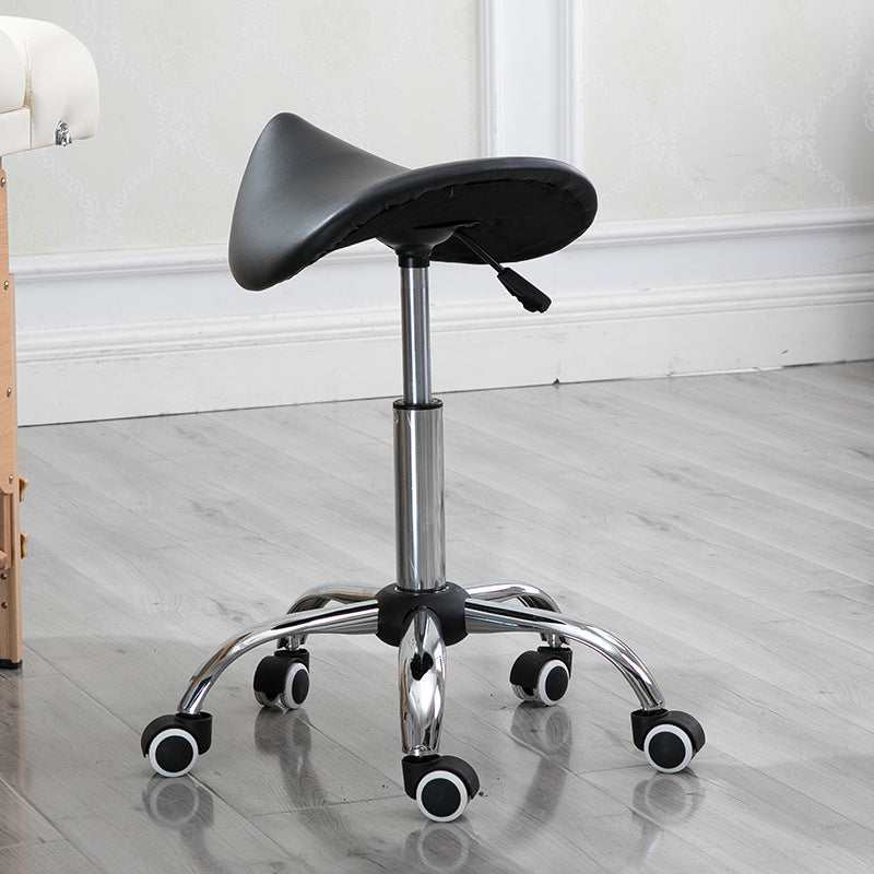 Taburete de bar moderno minimalista curvado de cuero PU PVC acero electrochapado sin respaldo ni brazos para comedor 