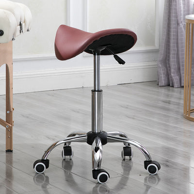 Taburete de bar moderno minimalista curvado de cuero PU PVC acero electrochapado sin respaldo ni brazos para comedor 