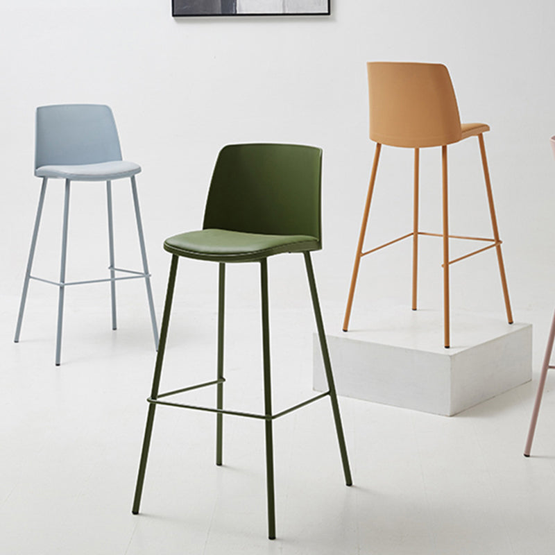 Tabouret de bar contemporain carré nordique PP métal cuir PU dossier sans accoudoirs pour salon 