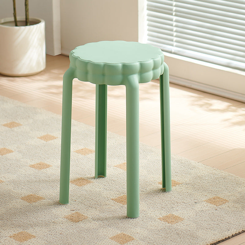 Moderner nordischer Kunststoff-Hocker in Blumenform ohne Rückenlehne und Armlehnen für das Wohnzimmer 