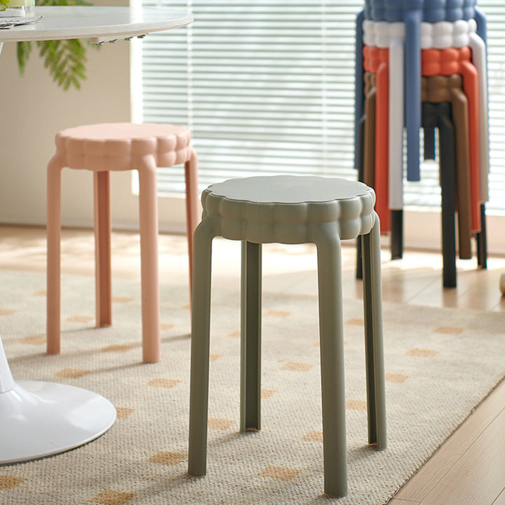 Moderner nordischer Kunststoff-Hocker in Blumenform ohne Rückenlehne und Armlehnen für das Wohnzimmer 