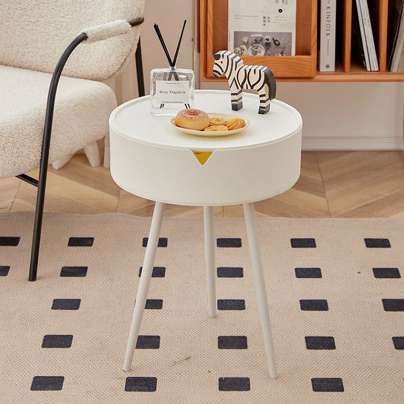 Mesa Auxiliar Redonda de Acero Inoxidable PP de Simplicidad Moderna con 3 Patas para Sala de Estar 