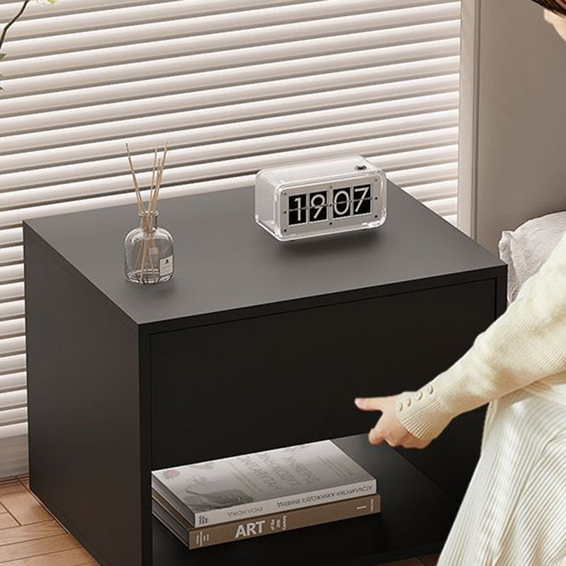 Moderner minimalistischer kubischer Nachttisch aus MDF und Acryl mit 1 Schublade für das Schlafzimmer 