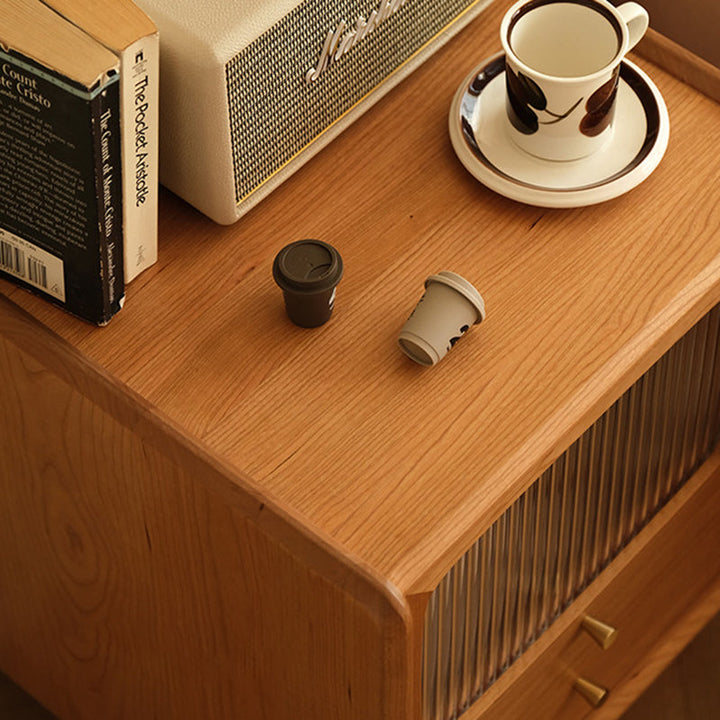 Table de nuit contemporaine rétro en bois de cerisier 1 - Armoire pour chambre 
