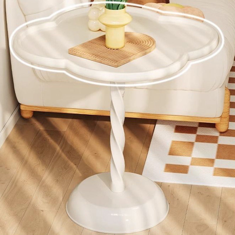 Contemporary Nordic Four Leaf Clover Shape Cream Full PP Side Table 1 - Tray For Living Room