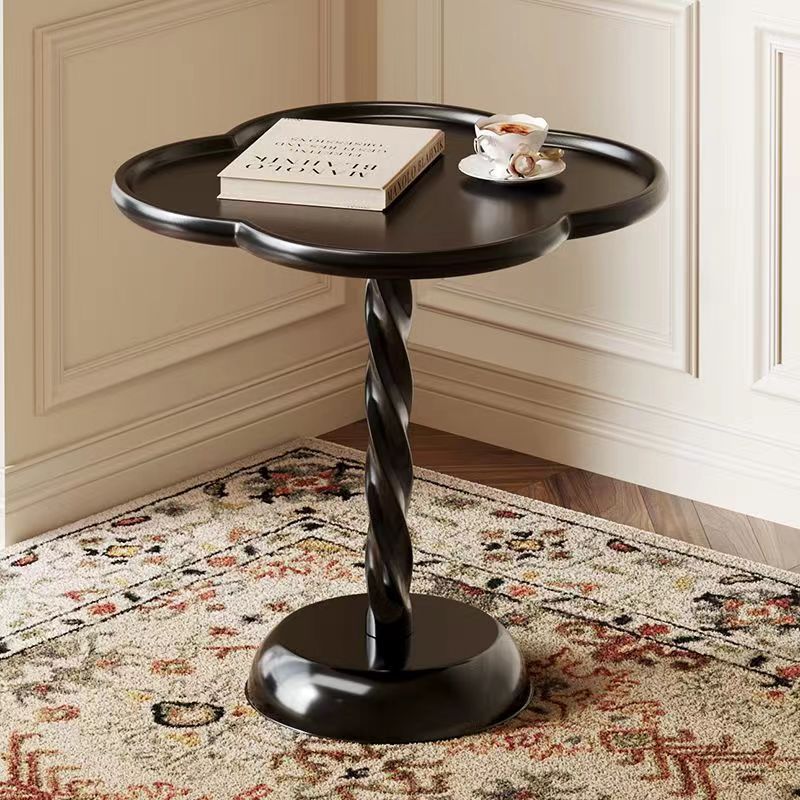 Contemporary Nordic Four Leaf Clover Shape Cream Full PP Side Table 1 - Tray For Living Room