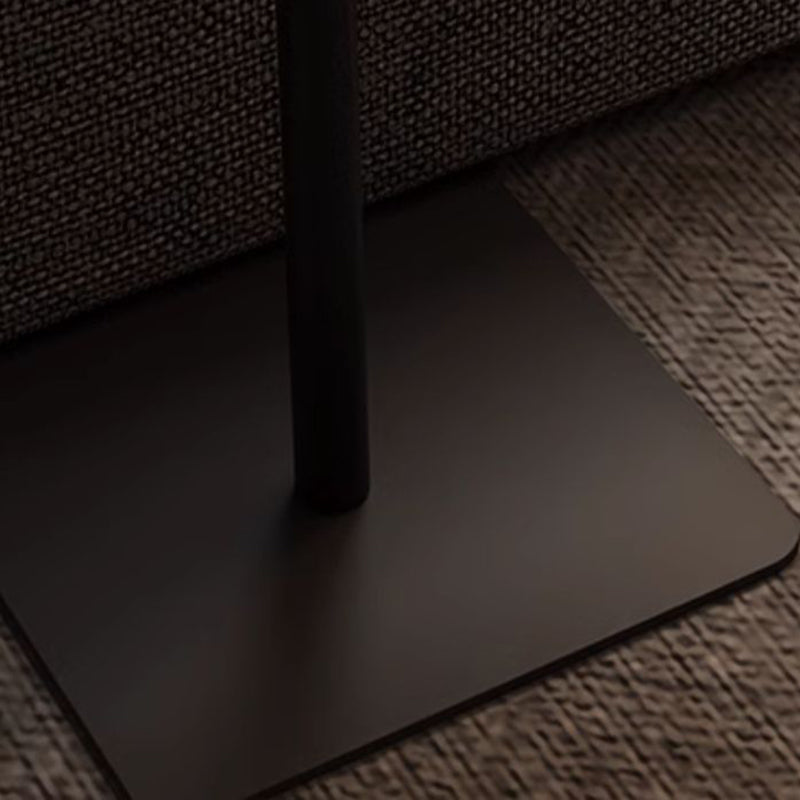 Moderne Schlichtheit Rechteckiger, wendbarer Beistelltisch aus mitteldichter Faserplatte und Kohlenstoffstahl mit 1 Ebene für das Wohnzimmer 