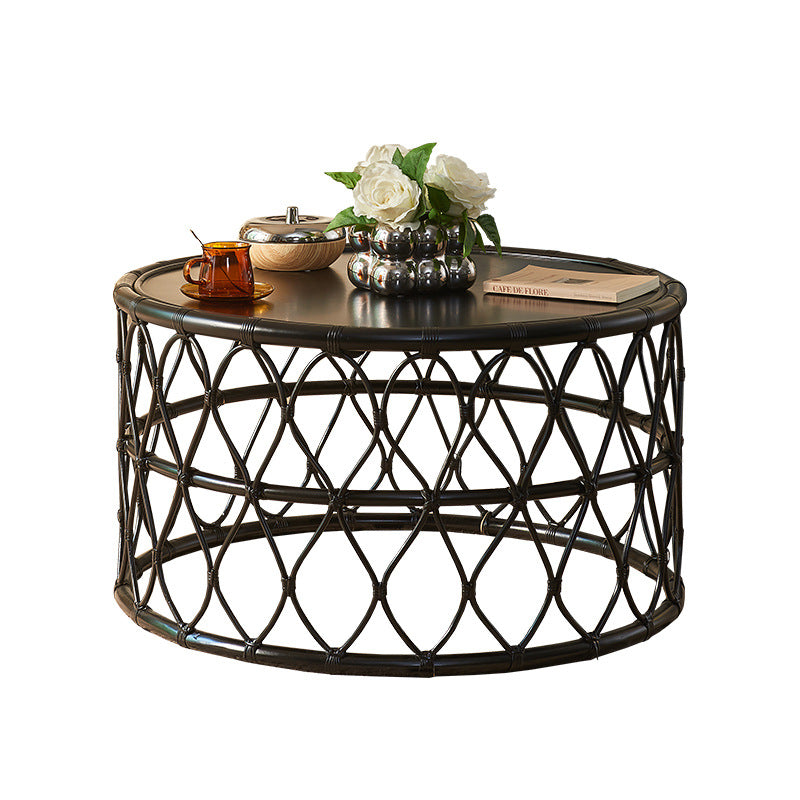 Table basse en bois massif avec tissage en rotin scandinave contemporain à un niveau pour le salon 
