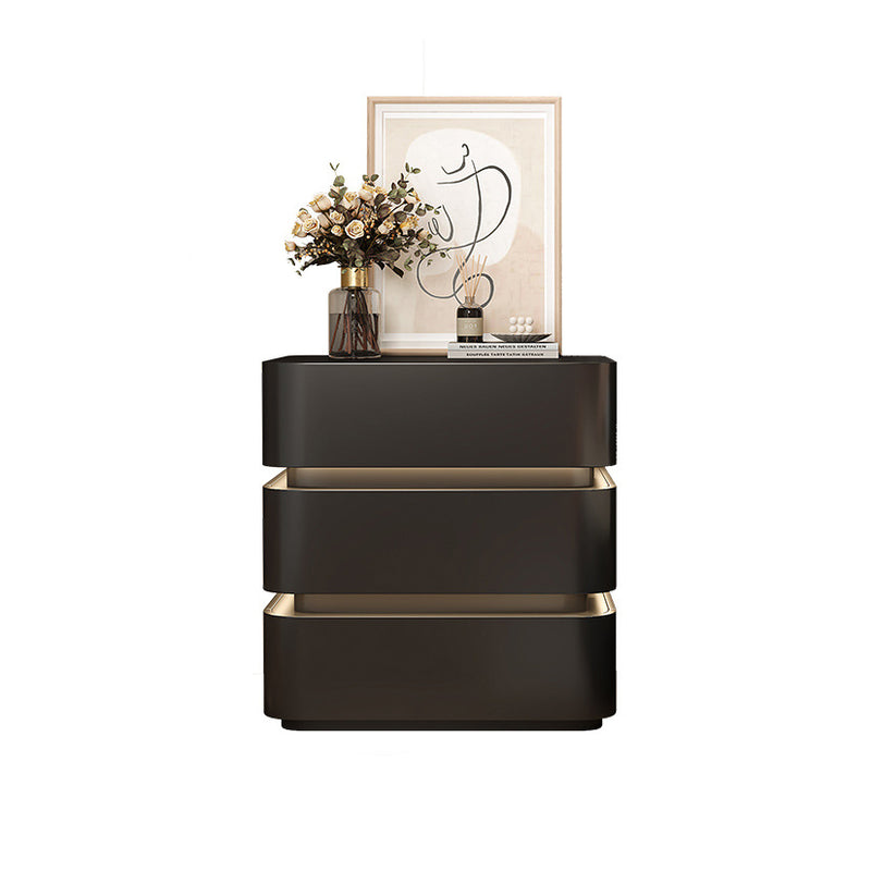 Table de chevet moderne minimaliste en bois massif avec bande lumineuse à trois tiroirs pour chambre 