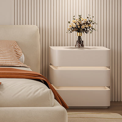 Table de chevet moderne minimaliste en bois massif avec bande lumineuse à trois tiroirs pour chambre 