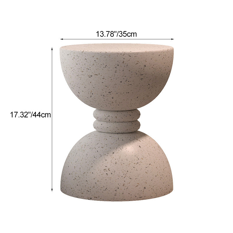 Zeitgenössischer nordischer Sanduhr-Seitentisch aus Magnesiumoxid 1 - Ebene für Wohnzimmer 