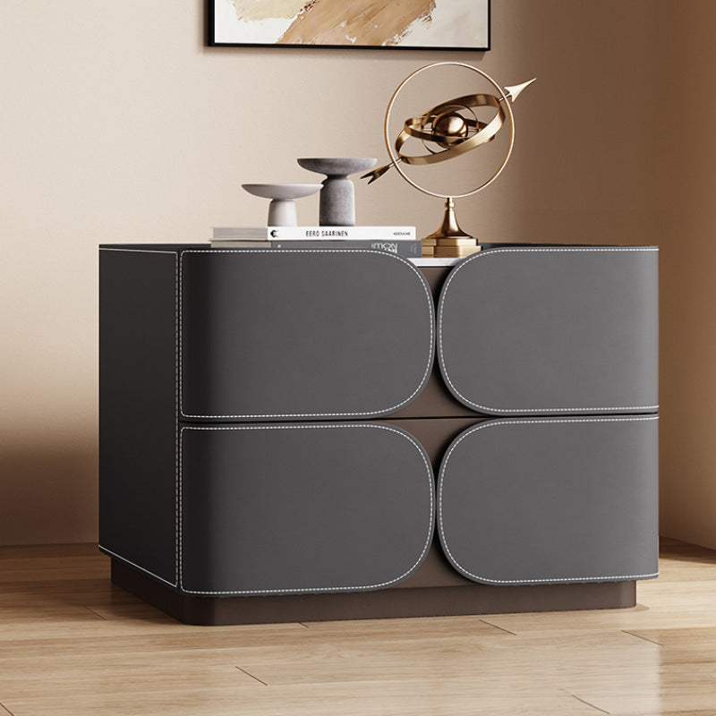 Table de chevet contemporaine nordique en cube carré en faux cuir de selle en bois massif avec matériel à 2 tiroirs pour chambre 