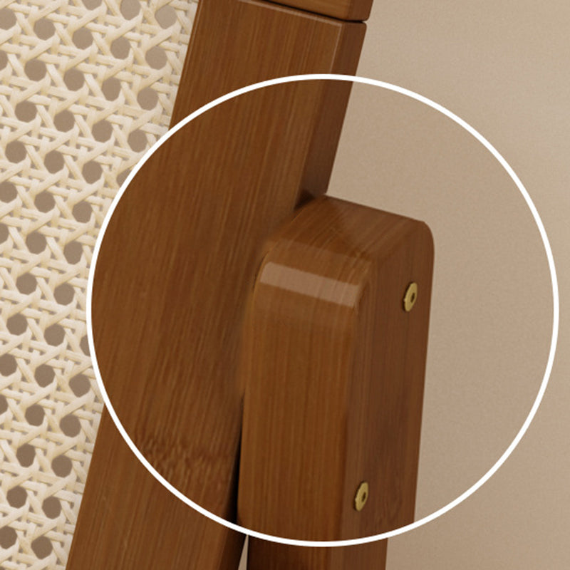 Zeitgenössische schlichte quadratische schräge Bücherregal aus synthetischem Rattan mit Bambusflechtung, 3-stufig, für das Wohnzimmer 