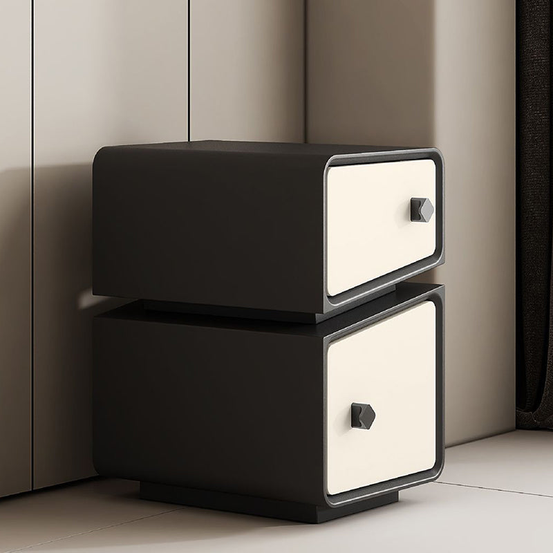 Table de nuit contemporaine scandinave en cuir microfibre carré cube bois massif planche multicouche 2 tiroirs pour chambre 