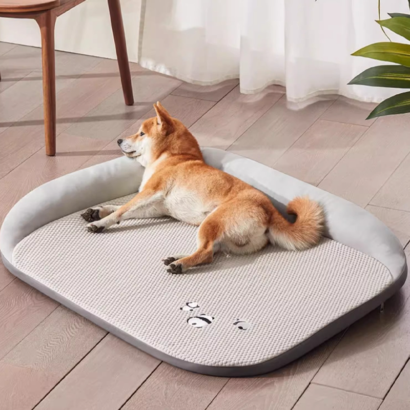 Contemporary Creative Rectangular Synthetic Fabric Cooling Fabric Dog Bed Pet Bed For Living Room