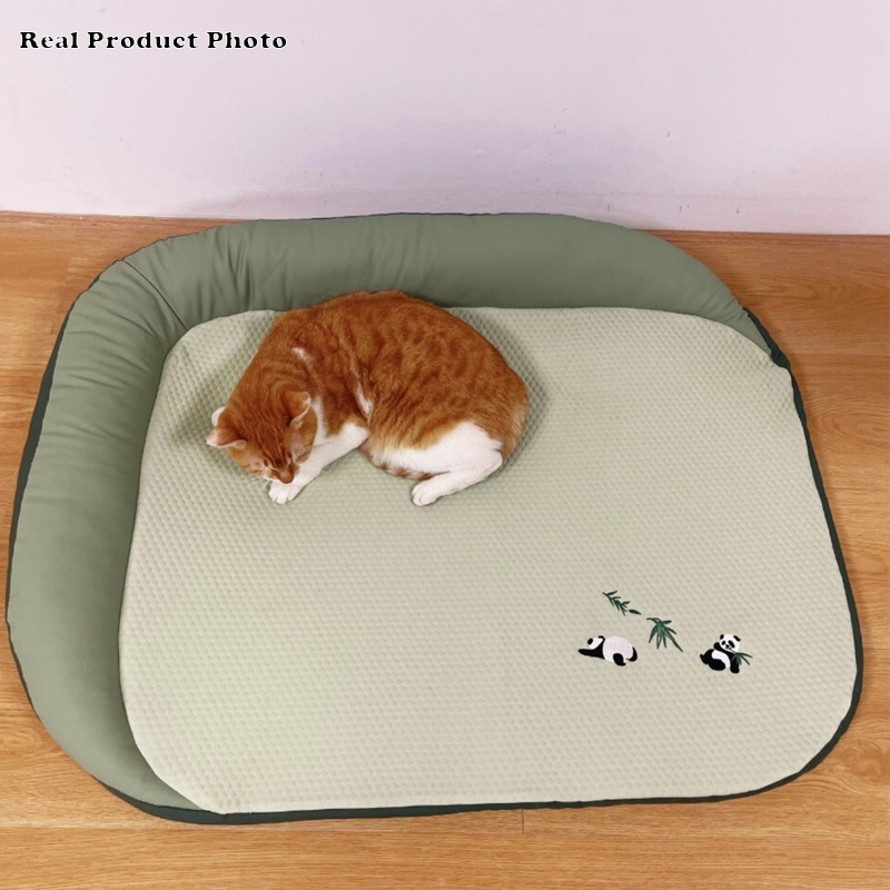 Contemporary Creative Rectangular Synthetic Fabric Cooling Fabric Dog Bed Pet Bed For Living Room
