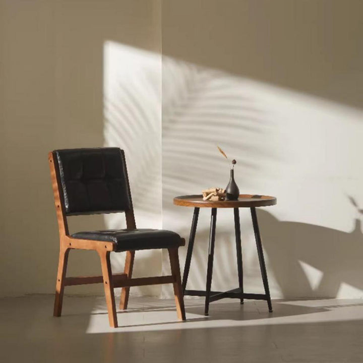 Chaise de salle à manger carrée traditionnelle en cuir PU vintage et bois avec dossier pour salle à manger 