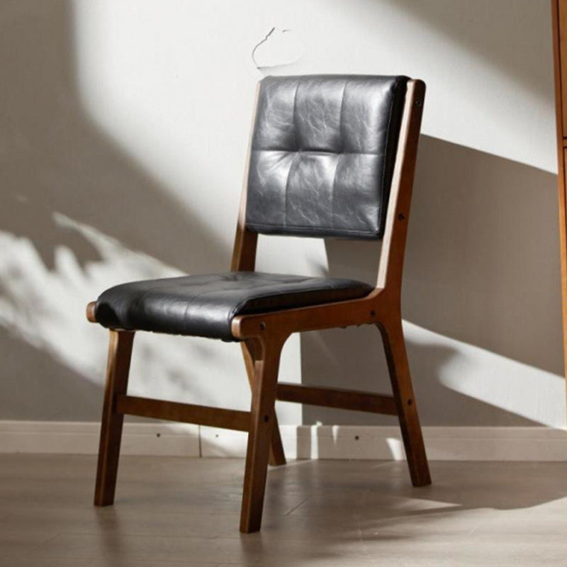 Chaise de salle à manger carrée traditionnelle en cuir PU vintage et bois avec dossier pour salle à manger 
