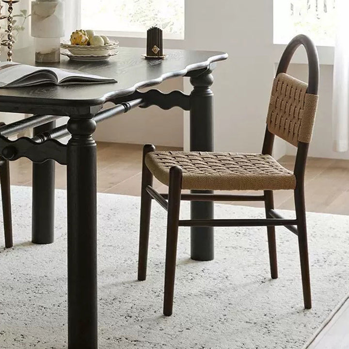 Chaise de salle à manger carrée en bois et corde traditionnelle française avec design tissé pour salle à manger et salon 