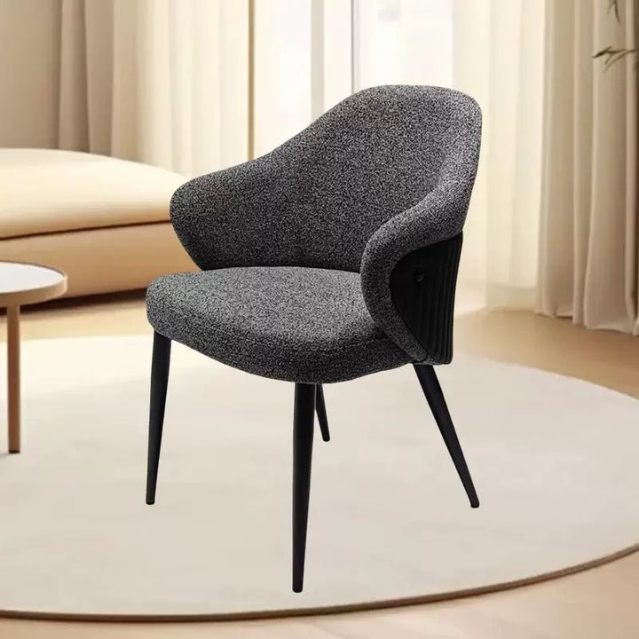 Chaise de salle à manger moderne minimaliste en tissu et métal avec dossier incurvé et design ergonomique pour salle à manger et salon 