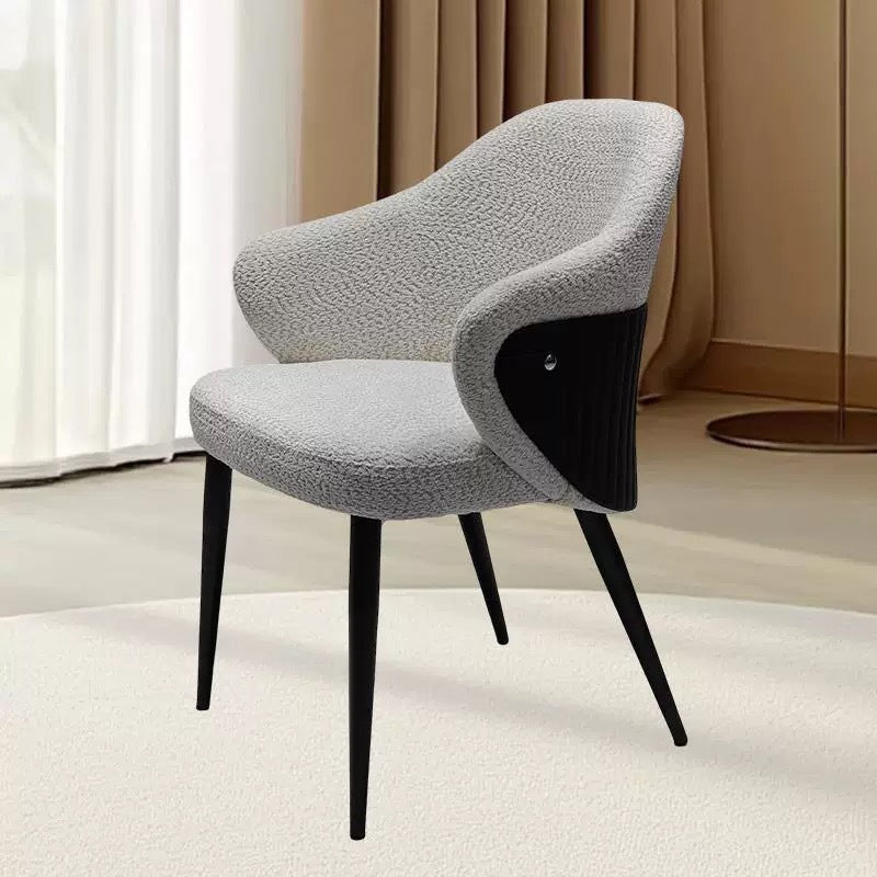 Chaise de salle à manger moderne minimaliste en tissu et métal avec dossier incurvé et design ergonomique pour salle à manger et salon 