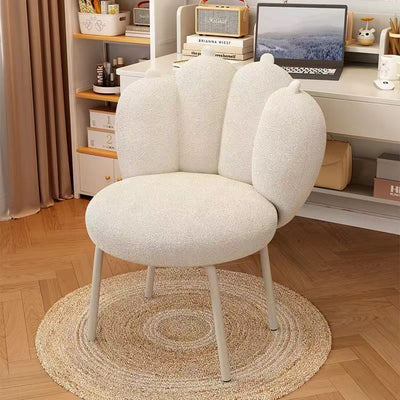 Zeitgenössischer nordischer Hocker mit Lammwolle und Kohlenstoffstahl, runde Sitzfläche in Katzenpfotenform für Schlafzimmer und Wohnzimmer 