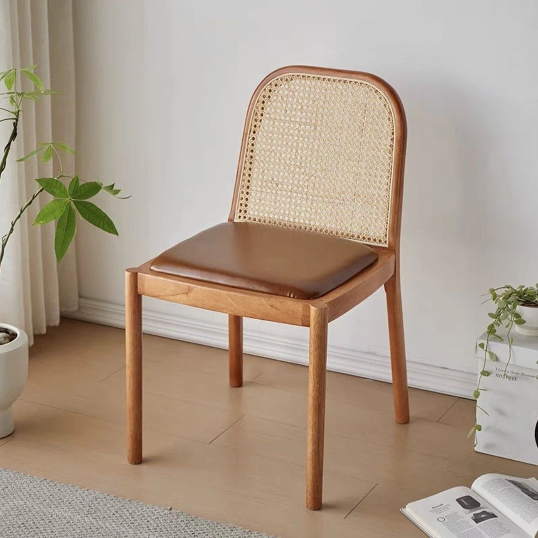 Zeitgenössischer nordischer Holz-Ledersessel für Esszimmer und Wohnzimmer 