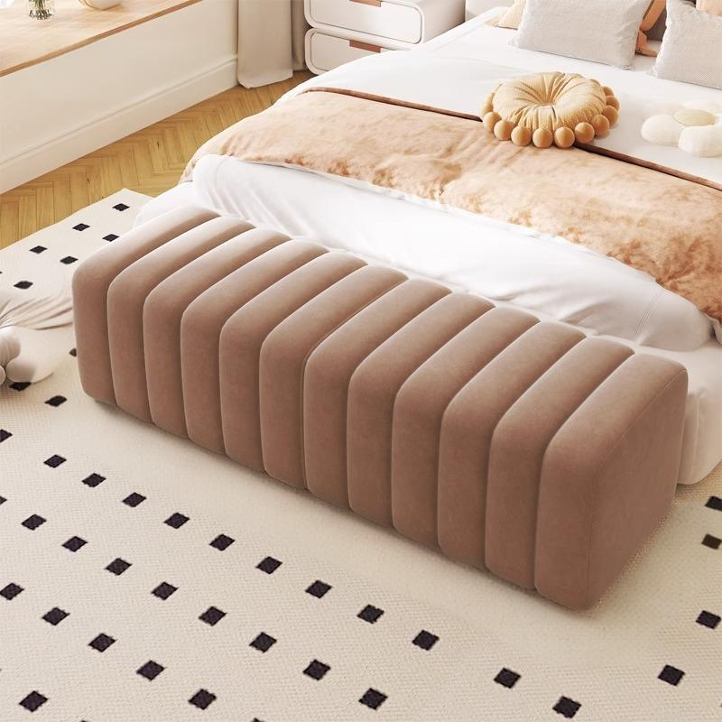 Zeitgenössische nordische Holz- und Samt-Rechteckbank für Eingangsbereich, Schlafzimmer, Wohnzimmer 