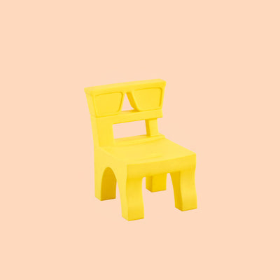 Zeitgenössischer nordischer quadratischer Kunststoffhocker für Kinderzimmer & Wohnzimmer 
