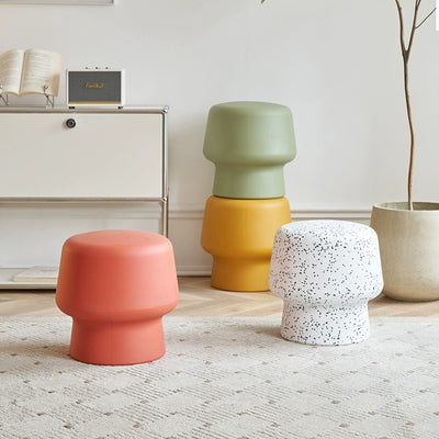 Zeitgenössischer kreativer runder Kunststoffhocker für Schlafzimmer- und Wohnzimmer-Sitzgelegenheiten 