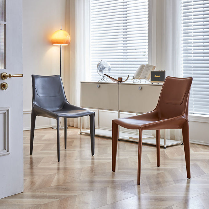 Moderner minimalistischer Sattel Leder &amp; Kohlenstoffstahl gebogener quadratischer Esszimmerstuhl für Esszimmer &amp; Wohnzimmer 