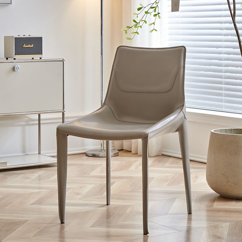 Silla de Comedor Cuadrada Curvada Moderna Minimalista de Cuero de Silla y Acero al Carbono para Comedor y Sala de Estar 