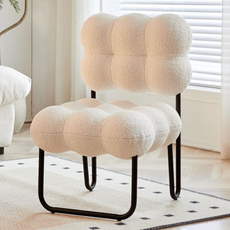 Zeitgenössischer nordischer Kreis-Fleece &amp; Eisen-Quadrat-Akzentstuhl für Schlafzimmer und Wohnzimmer 