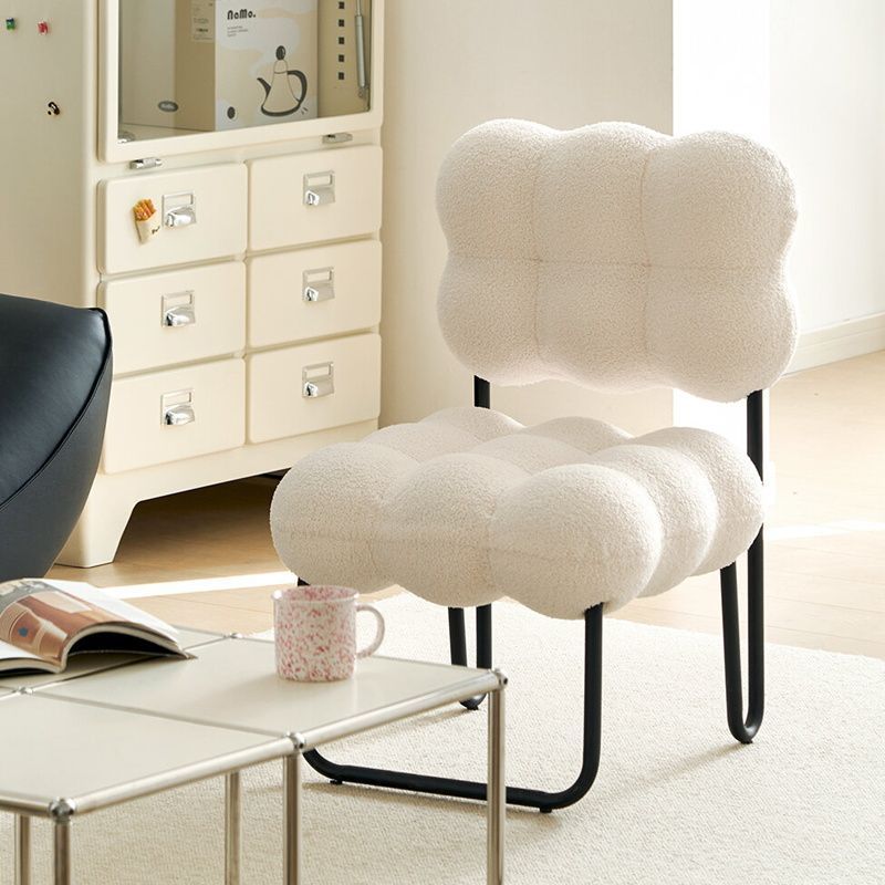 Zeitgenössischer nordischer Kreis-Fleece &amp; Eisen-Quadrat-Akzentstuhl für Schlafzimmer und Wohnzimmer 