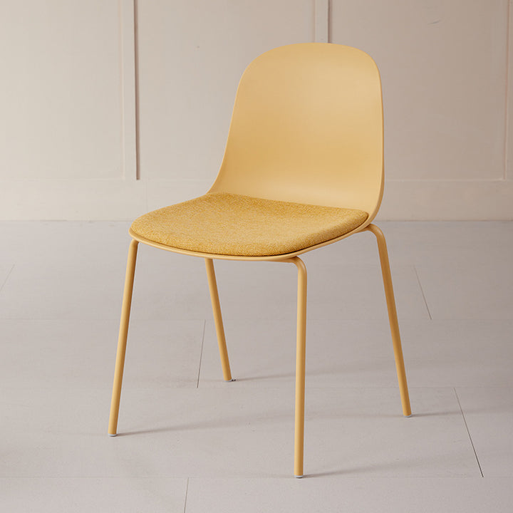 Chaise de salle à manger carrée incurvée en tissu minimaliste moderne et PE pour salon, chambre et cuisine 