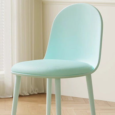 Chaise de salle à manger moderne minimaliste en velours, cuir Napa et plastique avec design ergonomique pour chambre, salon et cuisine 