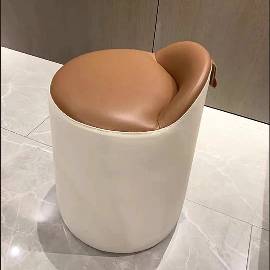 Tabouret de vanité cylindrique moderne minimaliste en faux cuir et bois pour chambre et salon 
