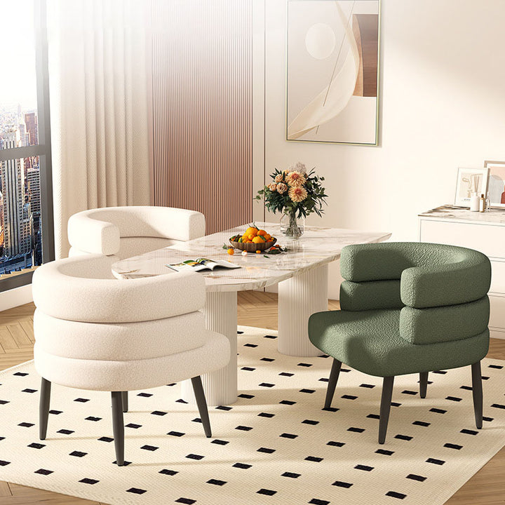 Chaise d'accent ronde incurvée en laine d'agneau nordique contemporaine et en acier au carbone pour chambre et salon 