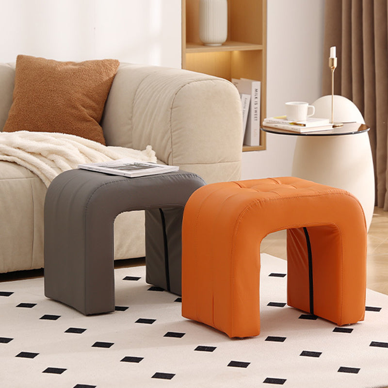 Tabouret de coiffeuse contemporain scandinave en bois massif avec arche ronde, griffoir pour chat en cuir et mousse, sans dossier ni accoudoirs pour chambre à coucher 