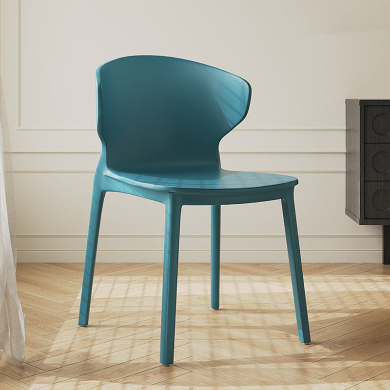 Moderner minimalistischer geometrischer PP-Kunststoff stapelbarer Esszimmerstuhl Rückenlehne ohne Armlehnen für Esszimmer 
