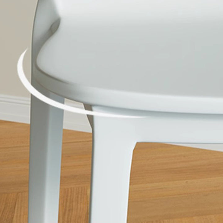 Moderner minimalistischer geometrischer PP-Kunststoff stapelbarer Esszimmerstuhl Rückenlehne ohne Armlehnen für Esszimmer 